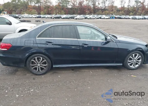 2015 Mercedes-Benz E 350 4Matic z USA, uszkodzony, nr VIN WDDHF8JB3FB096578